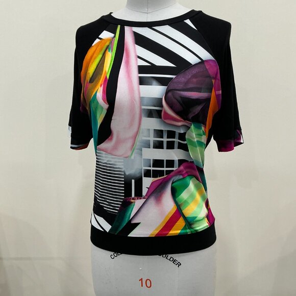 Top - Picture 2 of 4